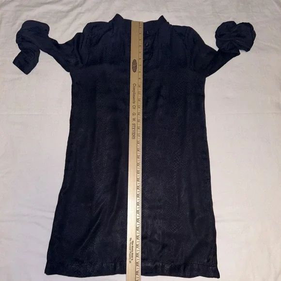 Banana republic Navy women's dress size 4 LS With Pockets subtle snakeskin print - Picture 15 of 16